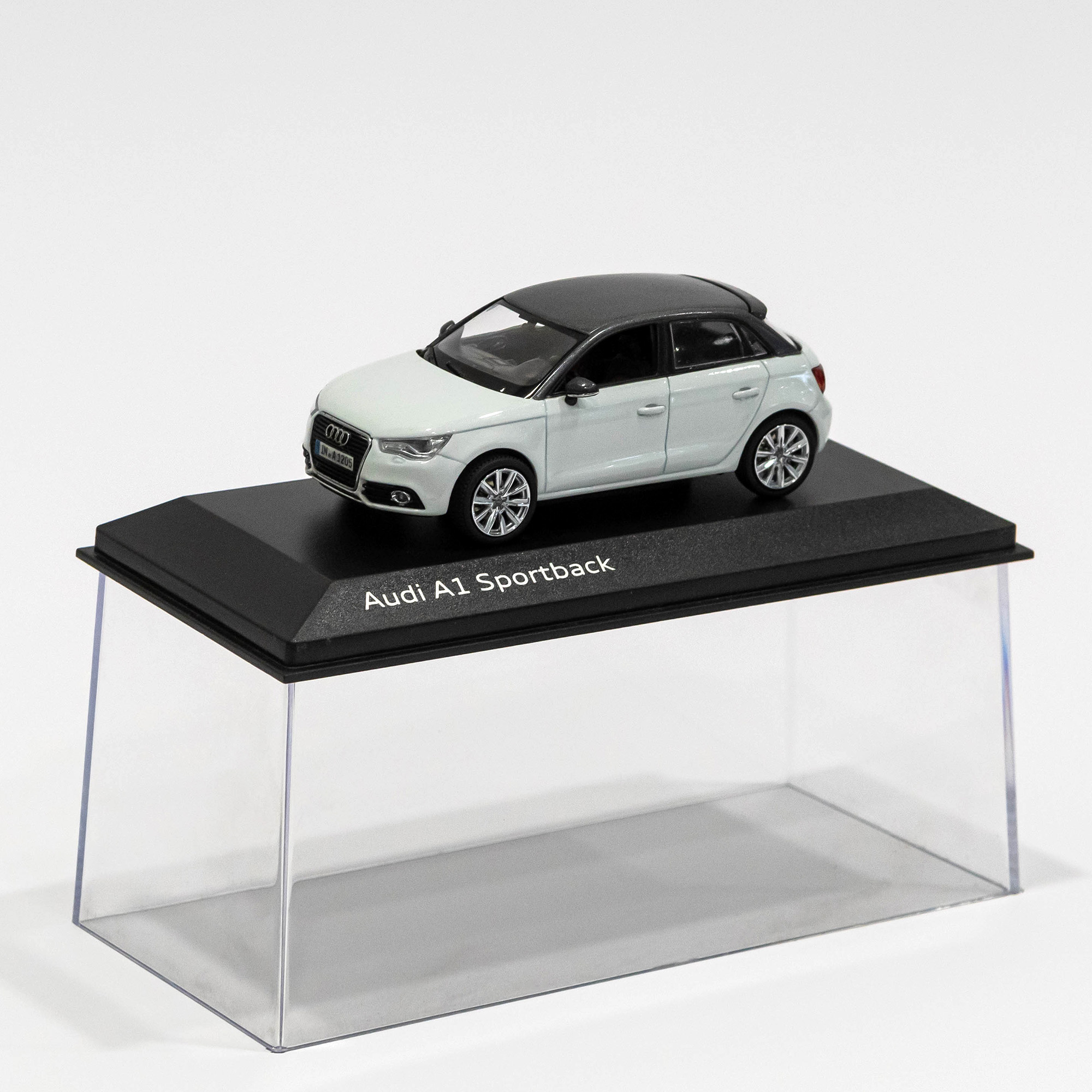 EMSB Audi A1 Sportback